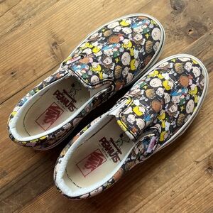 Vans Kids Slip-On Sneakers - Peanuts Print